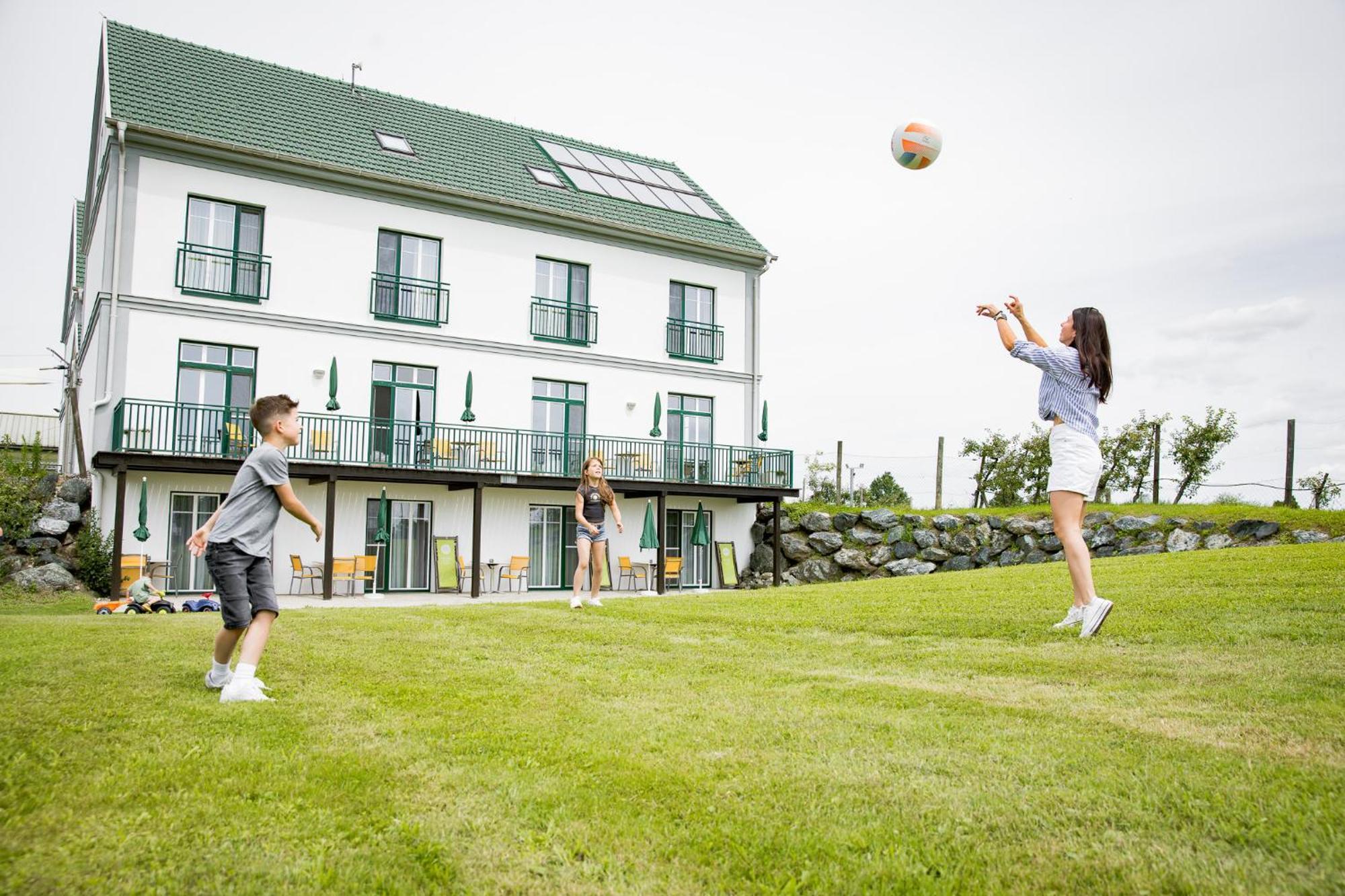 Pension Sonnengarten & Therme Included - Auch Am An- & Abreisetag! 러츠맨스버그 외부 사진